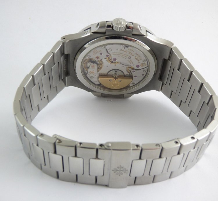 Patek Philippe Nautilus Mint Full Set