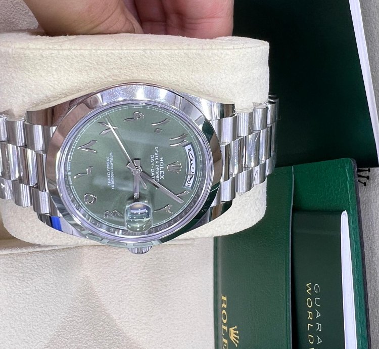 Rolex Day-date 40 Olive Green Dial Arabic Numerals Full Platinum