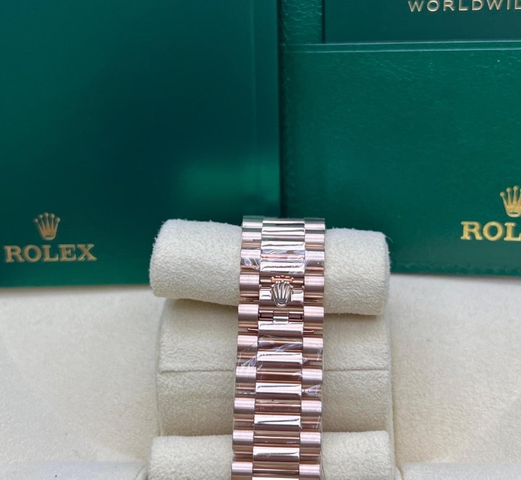 Rolex Day-date 40 Olive Green Dial Diamond Bezel