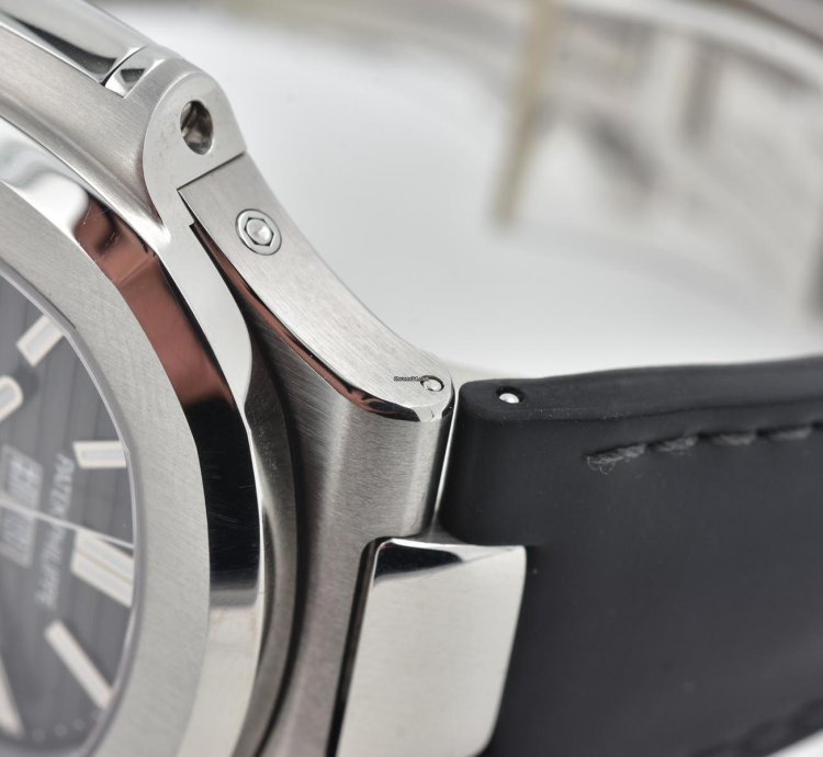 Patek Philippe Nautilus Mondphase 5726a-001 Moonphase Calendar Stainless Steel