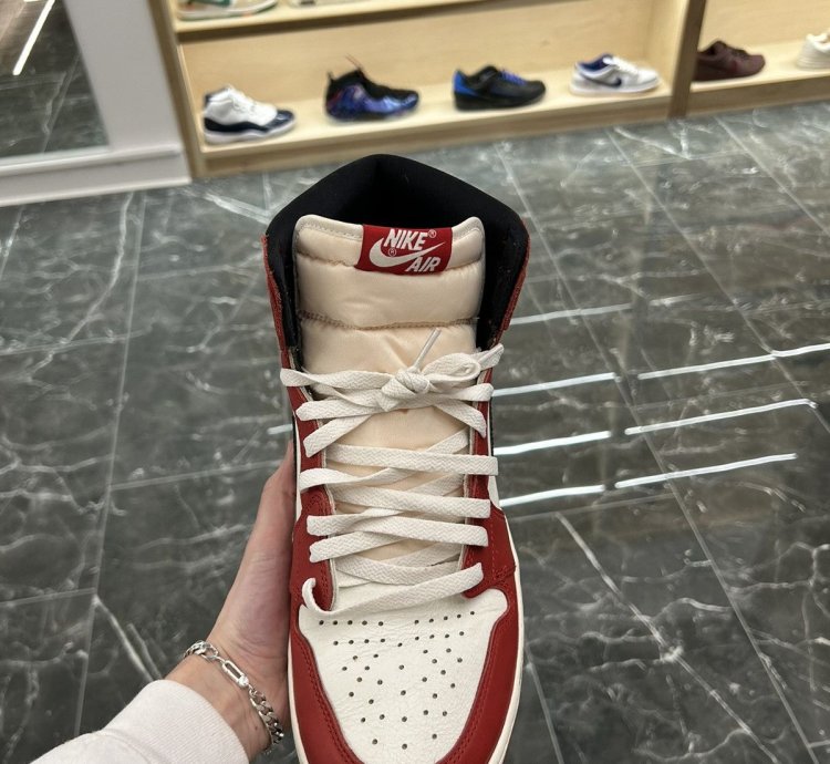 Jordan 1 Retro High Og Lost And Found