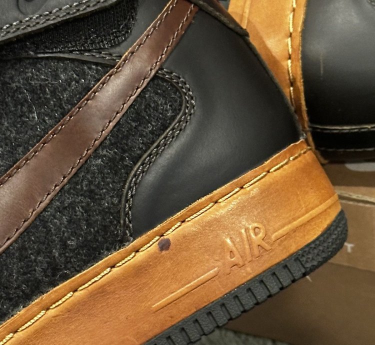 2004 Nike Air Force 1 Mid Inside Out Black Sable Green