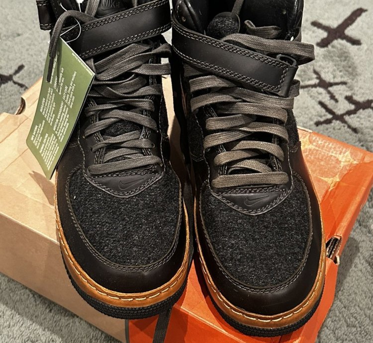 2004 Nike Air Force 1 Mid Inside Out Black Sable Green