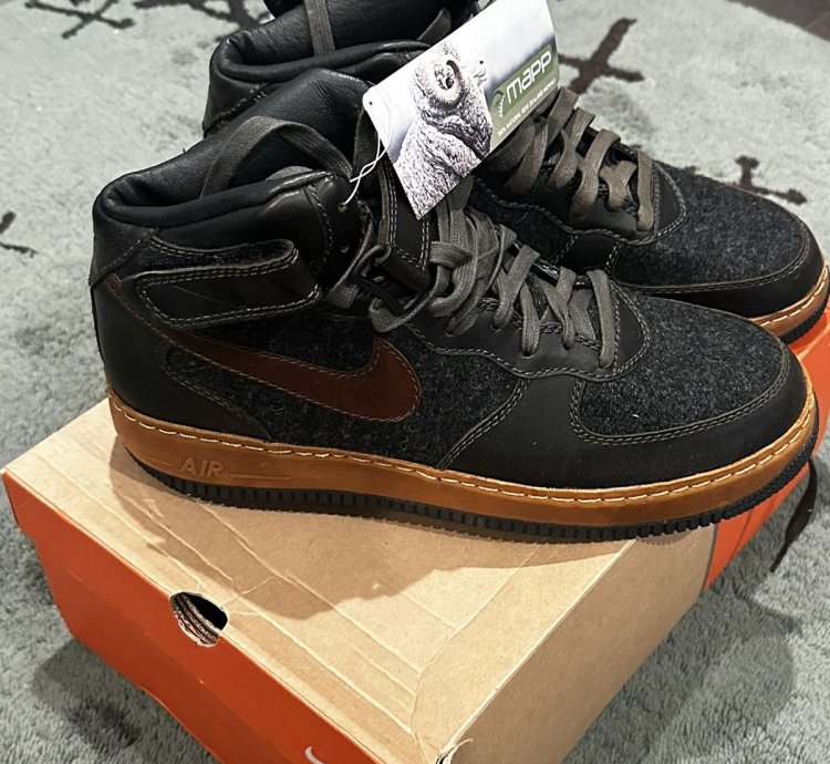 2004 Nike Air Force 1 Mid Inside Out Black Sable Green