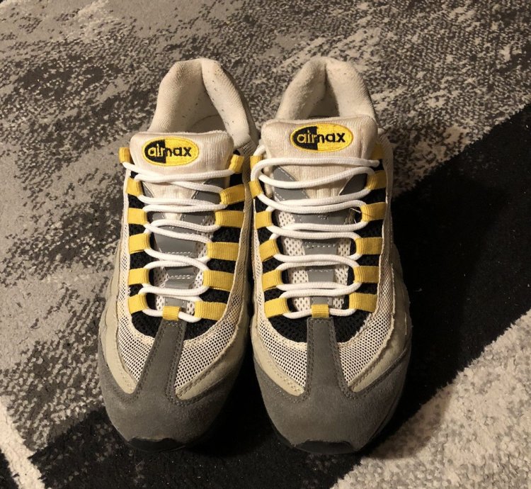 2004 Nike Air Max 95s Size 10