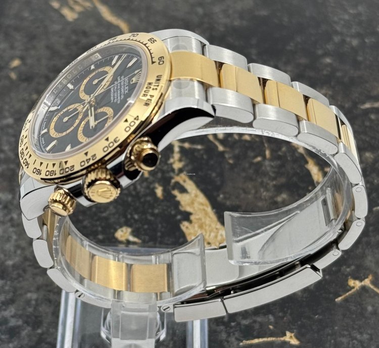 Rolex Daytona New 2025 - Daytona - Black Dial - Gold Steel - 126503