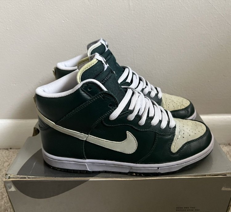 2004 Nike Sb Dunk High Pro Ghost Deep Olive Size 8 305050302