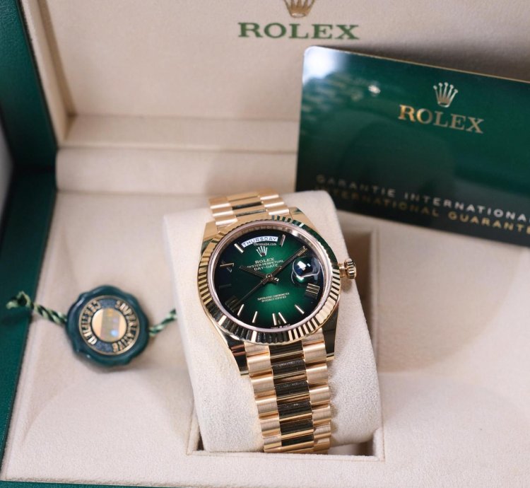 Rolex Day-date 40 Ombre Green - Unworn