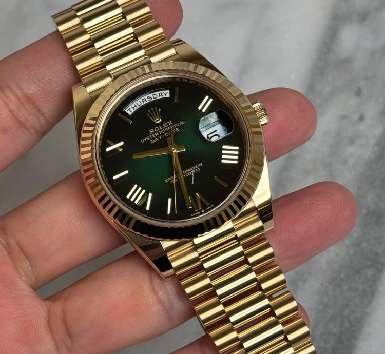 Rolex Day-date 40 Ombre Green Roman Bnib 2025
