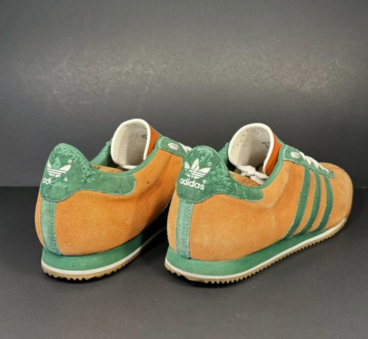 2004 Vintage Adidas Espana 82 Kick Orange Green