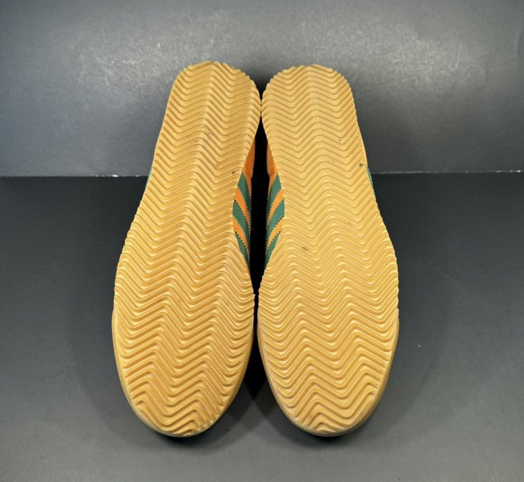 2004 Vintage Adidas Espana 82 Kick Orange Green
