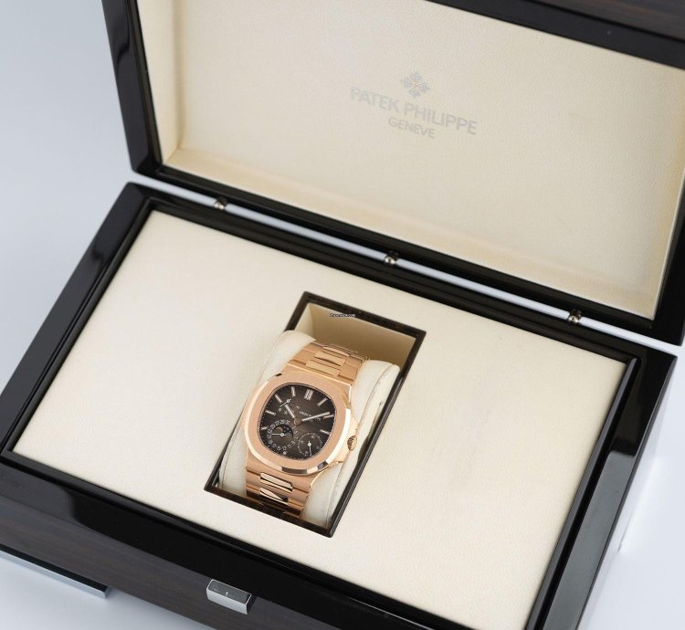 Patek Philippe Nautilus Moonphase Brown Dial 2023 - 5712 1r-001