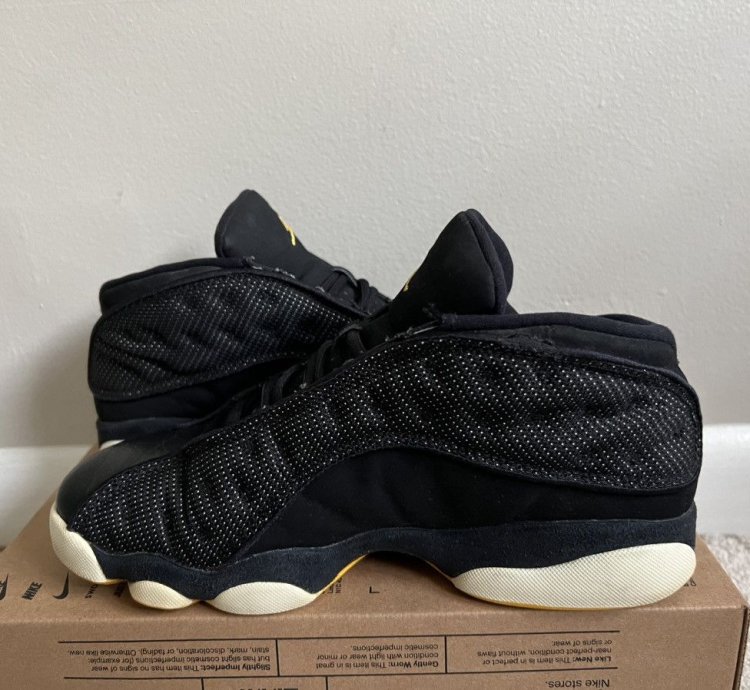 2005 Air Jordan 13 Retro Low Varsity Maize Size 8 310810-001