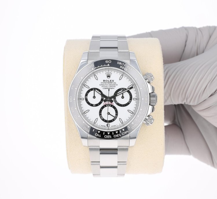 Rolex Daytona New 2025 April 126500ln White Panda Oyster Steel 40 Mm