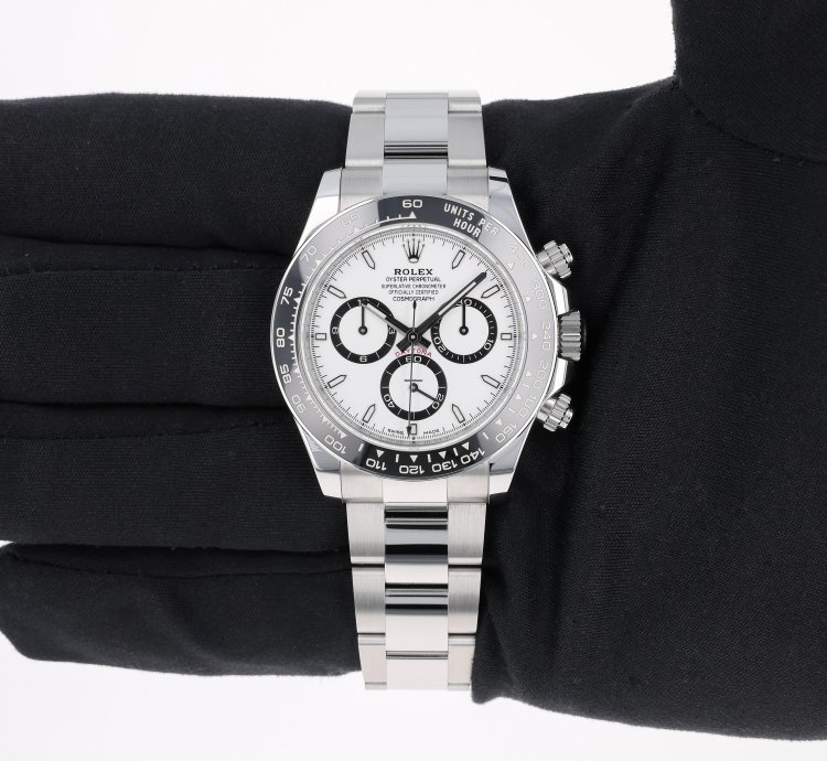 Rolex Daytona New 2025 April 126500ln White Panda Oyster Steel 40 Mm
