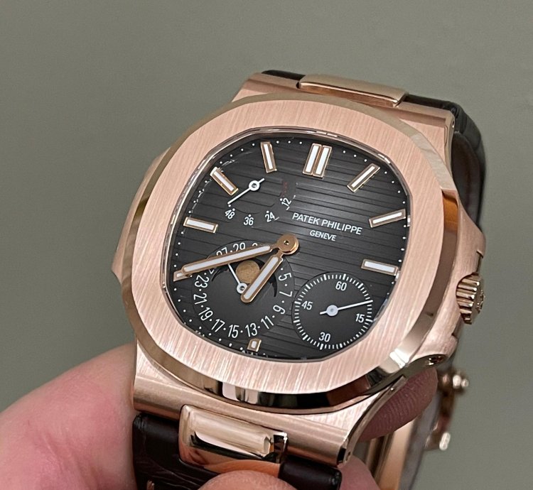 Patek Philippe Nautilus Oro Rosa Rose Gold Moonphases Fasi Luna