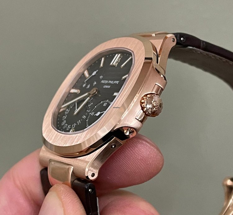 Patek Philippe Nautilus Oro Rosa Rose Gold Moonphases Fasi Luna