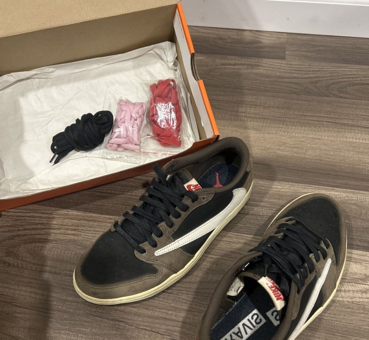 Jordan 1 Retro Low Og Sp Travis Scott Mocha
