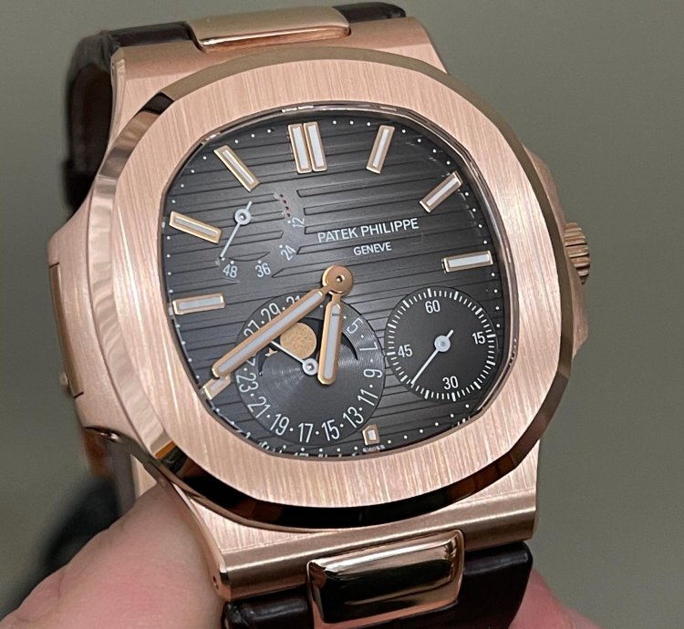 Patek Philippe Nautilus Oro Rosa Rose Gold Moonphases Fasi Luna