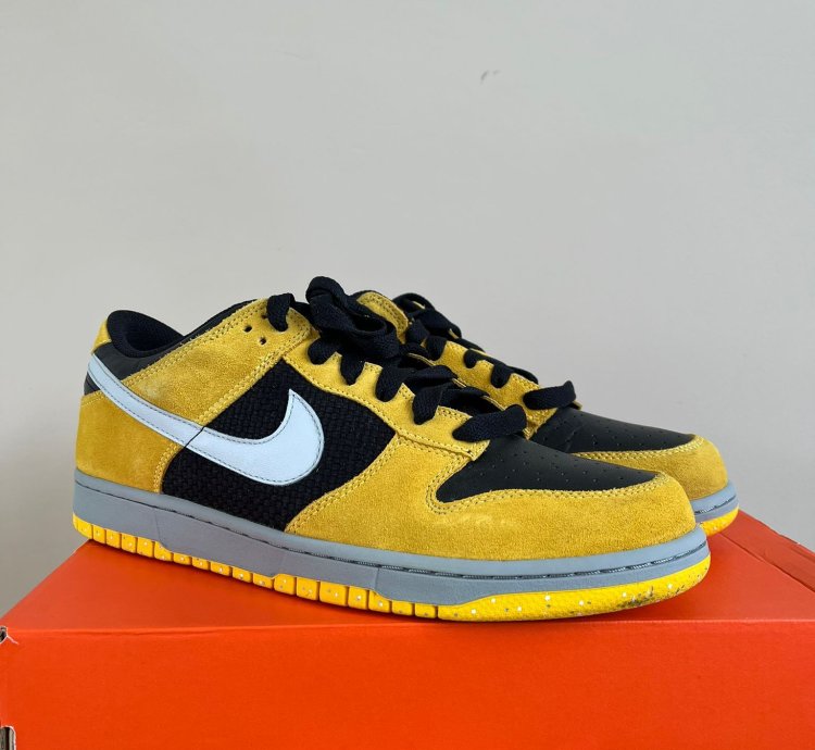 2006 Low Top Dunks In Varsity Maize