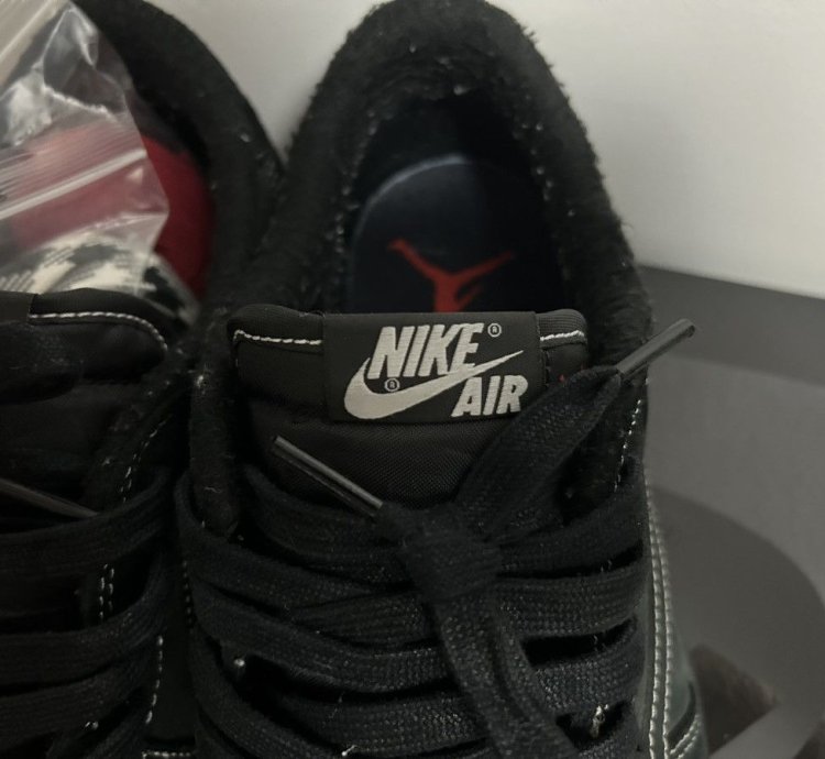 Jordan 1 Retro Travis Scott Black Phantom
