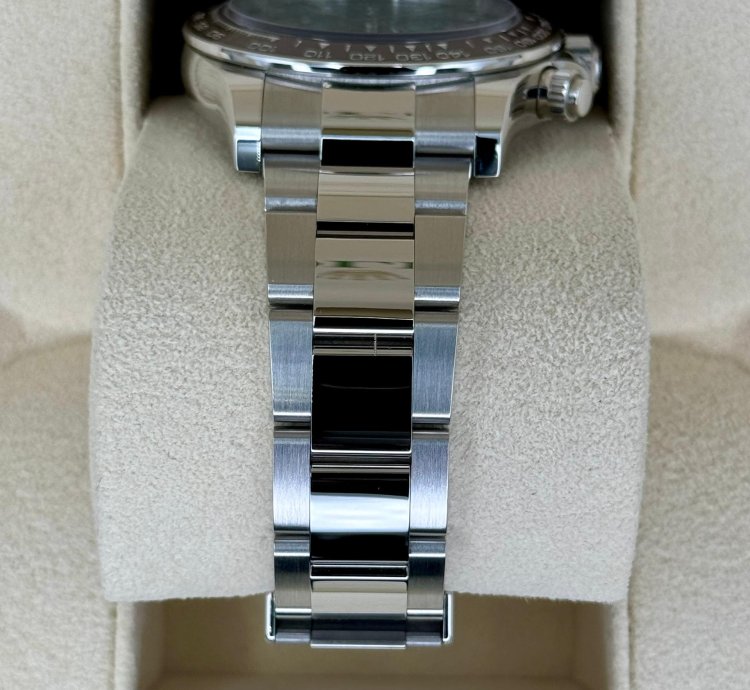 Rolex Daytona New 2025 Daytona 40mm 126506 Platinum Ice Blue Diamond Baguette Dial