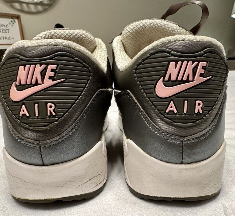 2006 Nike Air Max 90 Women 6 5 Metallic Pewter 312052-011