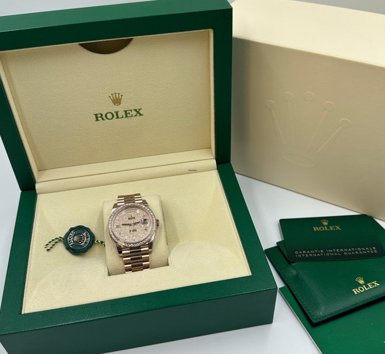 Rolex Day-date 40 Pav Diamond Bezel
