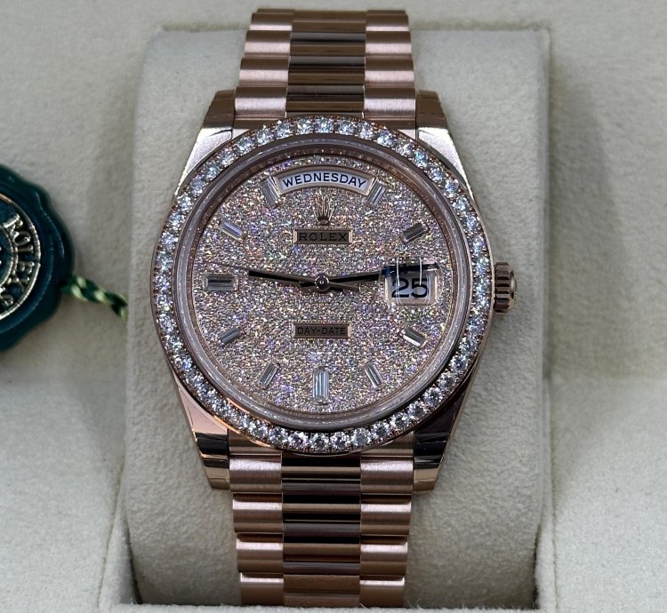 Rolex Day-date 40 Pav Diamond Bezel