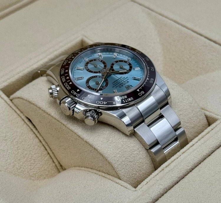 Rolex Daytona New 2025 Daytona 40mm 126506 Platinum Ice Blue Diamond Baguette Dial