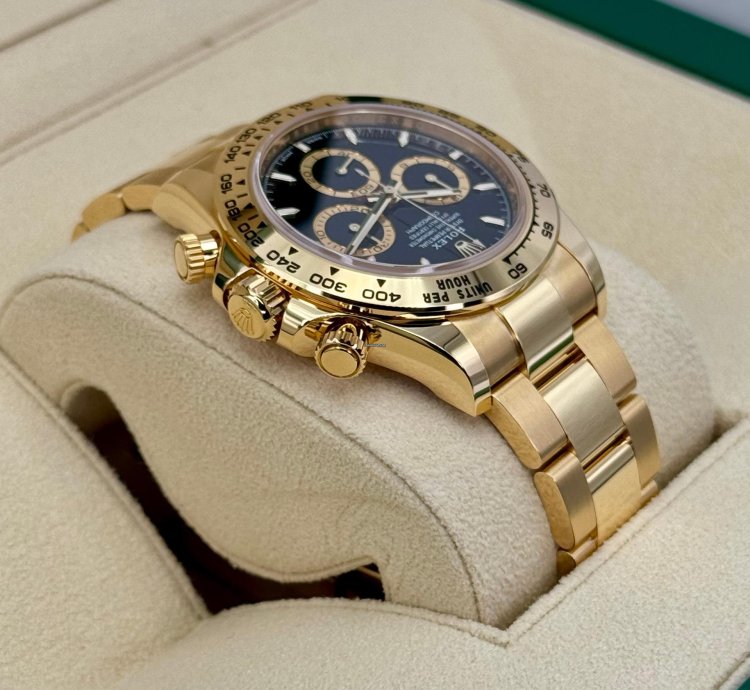 Rolex Daytona New 2025 Daytona 40mm 126508 18k Yellow Gold Black Dial