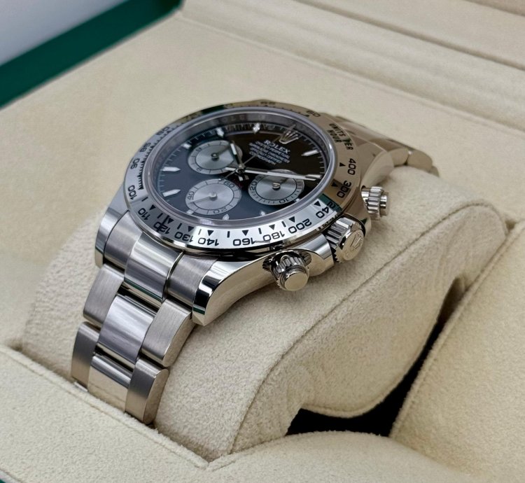 Rolex Daytona New 2025 Daytona 40mm 126509 White Gold Black Dial