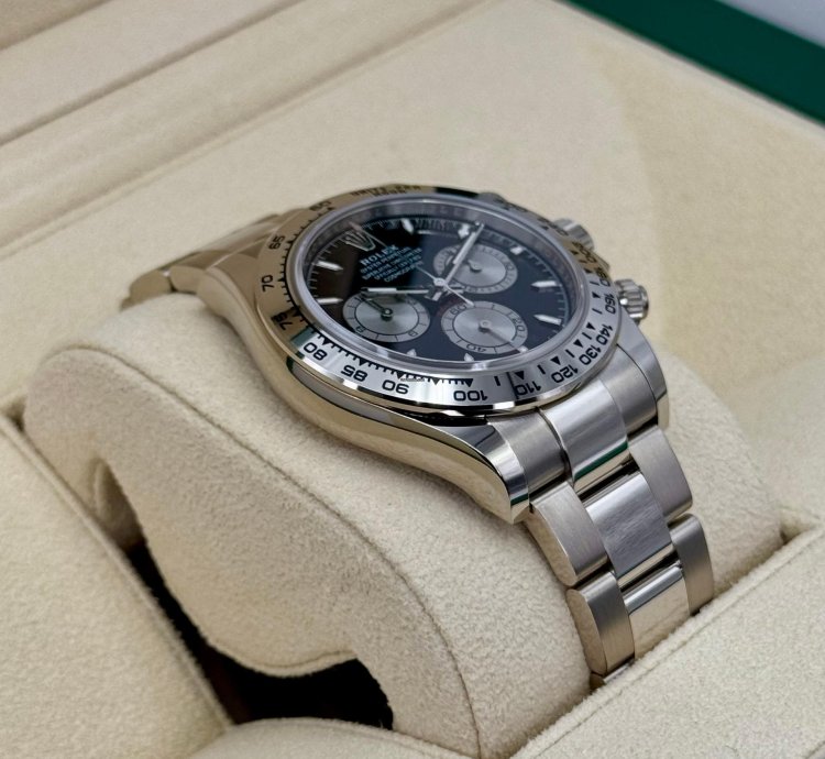 Rolex Daytona New 2025 Daytona 40mm 126509 White Gold Black Dial