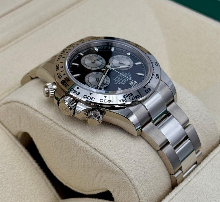 Rolex Daytona New 2025 Daytona 40mm 126509 White Gold Black Dial