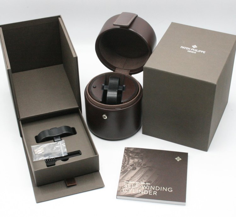 Patek Philippe Nautilus Perpetual Calendar Full Set Watch Winder
