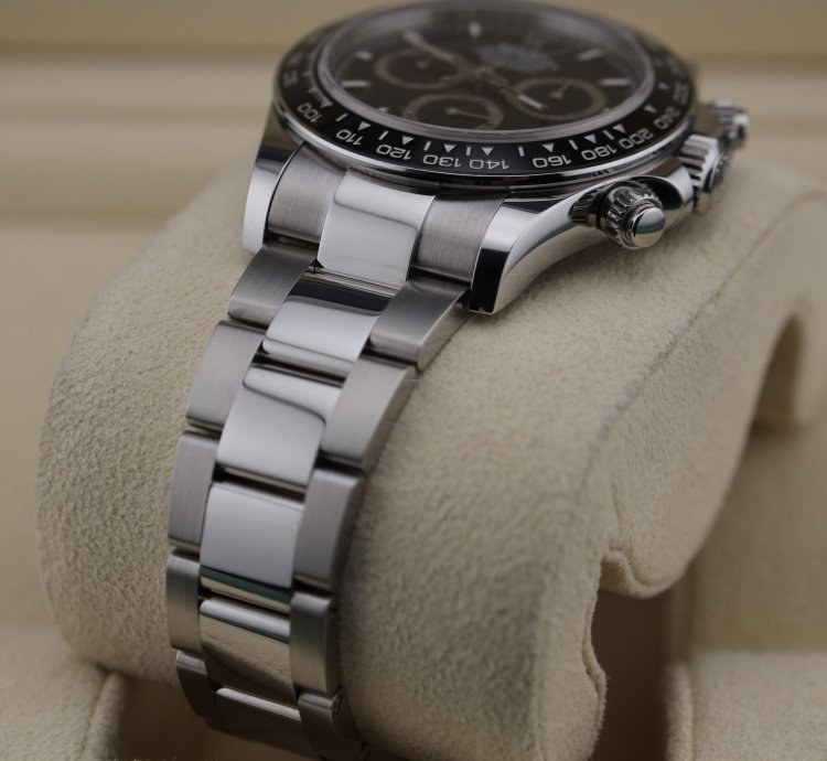 Rolex Daytona New 2025 Daytona Black Dial 126500ln Unworn Full Set