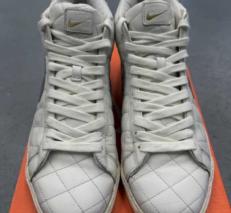 2006 Nike Sb Blazer Supreme White Sail