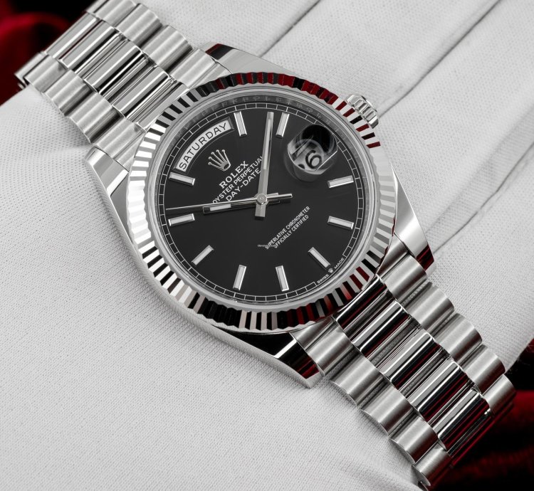 Rolex Day-date 40 Platinum Black Dial 228236 Complete Set Bnib Box Papers