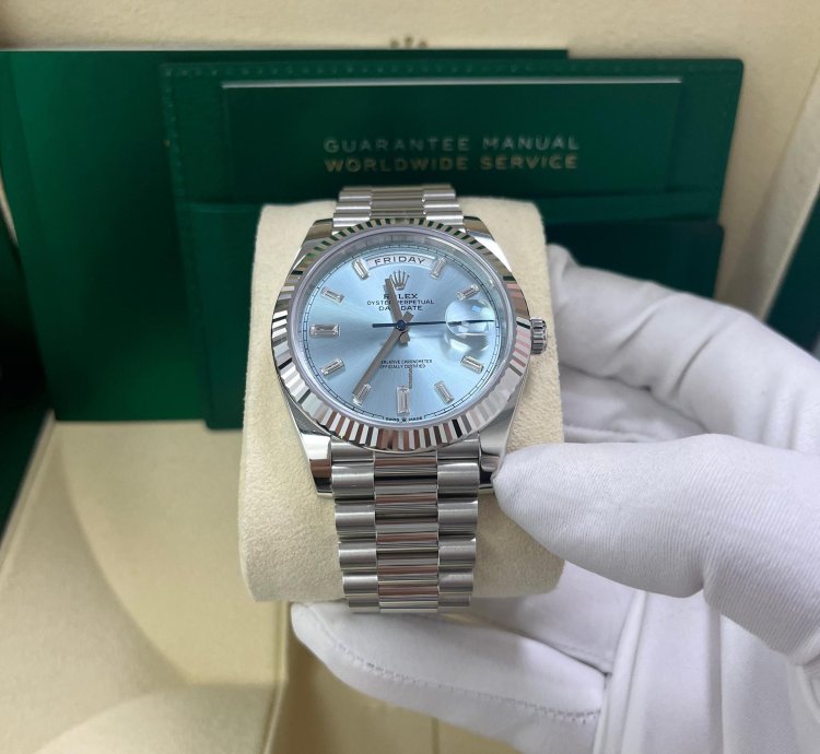 Rolex Day-date 40 Platinum Day-date 40 Fluted Bezel Ice Blue Baguette Dial 228236