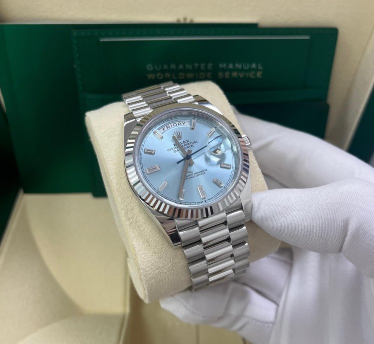 Rolex Day-date 40 Platinum Day-date 40 Fluted Bezel Ice Blue Baguette Dial 228236