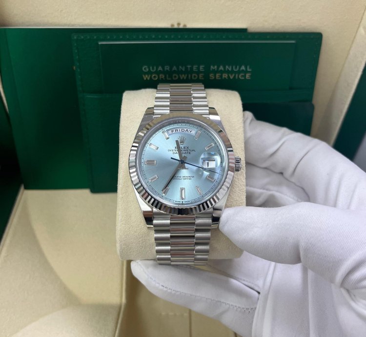 Rolex Day-date 40 Platinum Day-date 40 Fluted Bezel Ice Blue Baguette Dial 228236