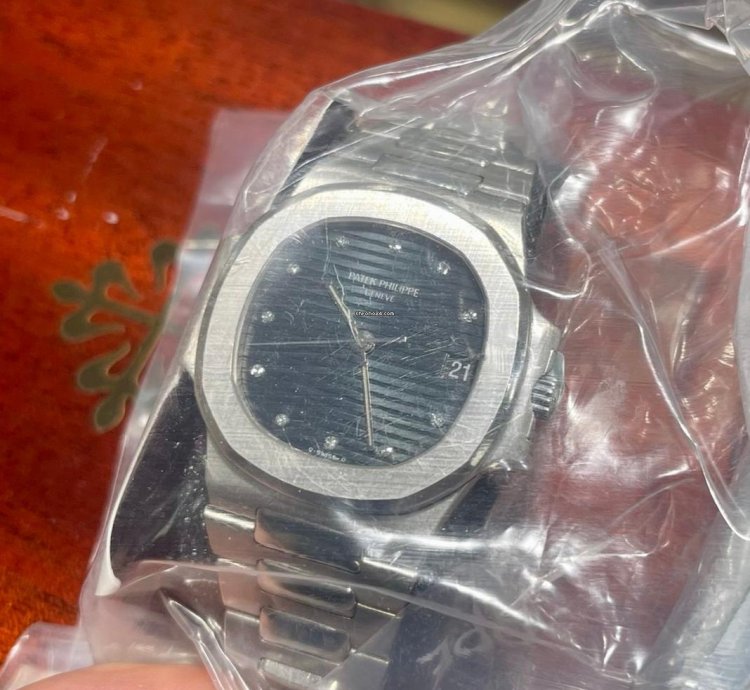 Patek Philippe Nautilus Platinum 3800 1p Factory Blue Diamond Dial Watch Mint