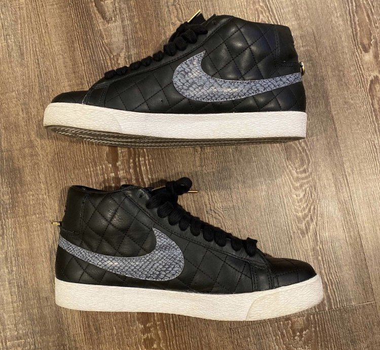 2006 Nike Sb Supreme Blazer Sneakers