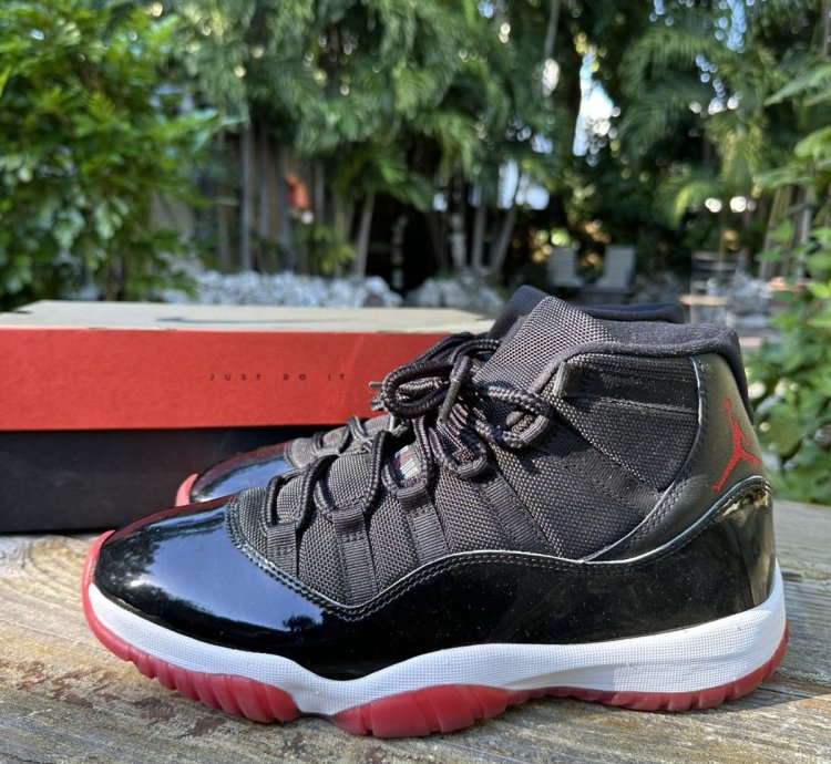 Jordan 11 Bred 2019