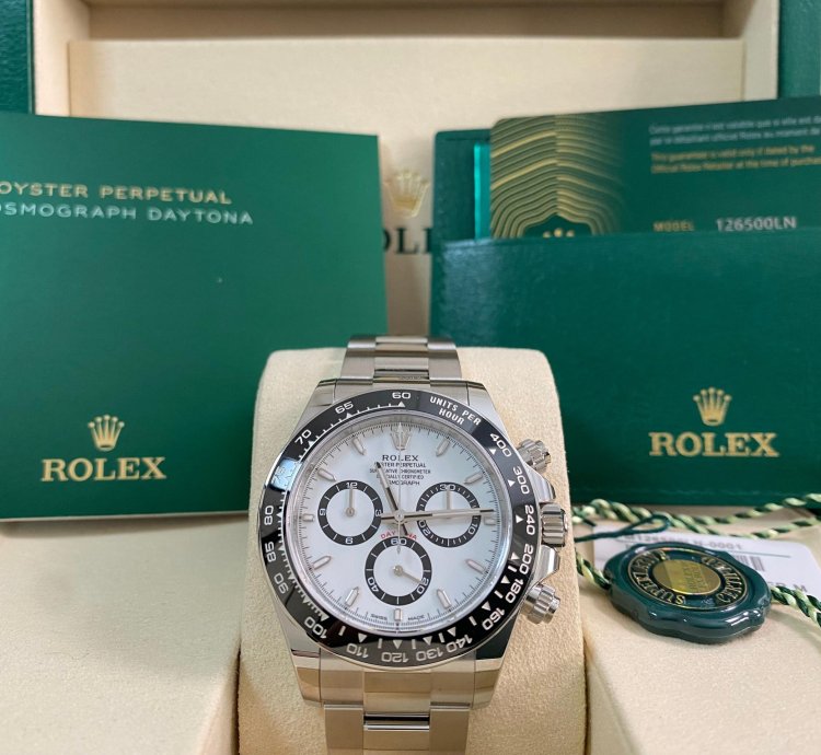 Rolex Daytona New 2025 Unworn Cosmograph Daytona Steel Panda 126500ln Full Set