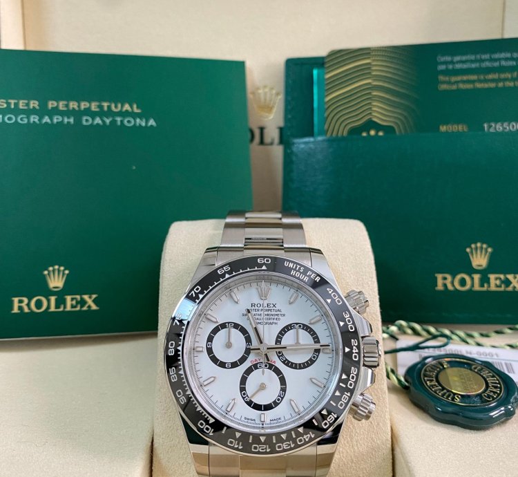 Rolex Daytona New 2025 Unworn Cosmograph Daytona Steel Panda 126500ln Full Set