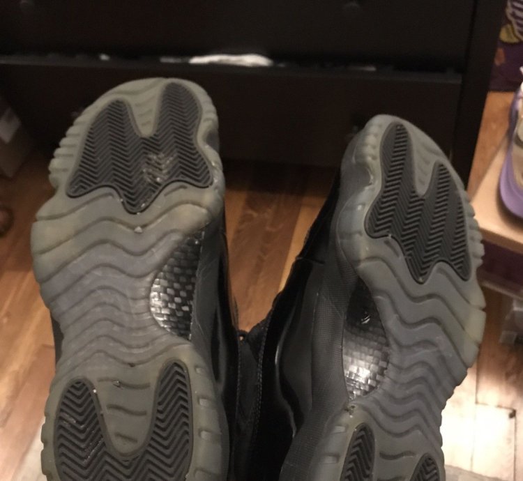 Jordan 11 Cap And Gown