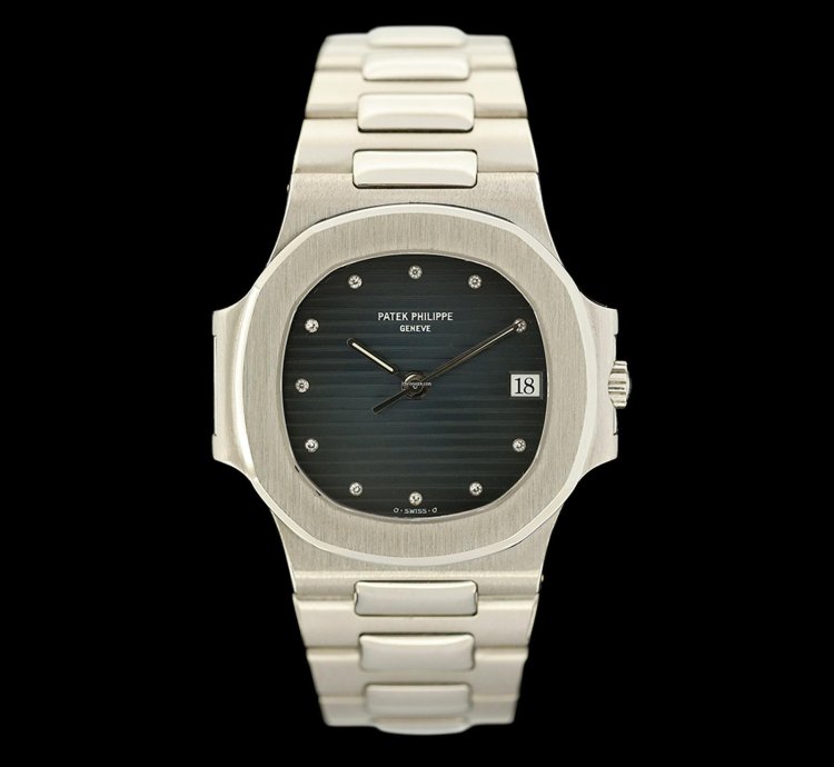 Patek Philippe Nautilus Platinum Original Diamonds Set Ref 3800 1