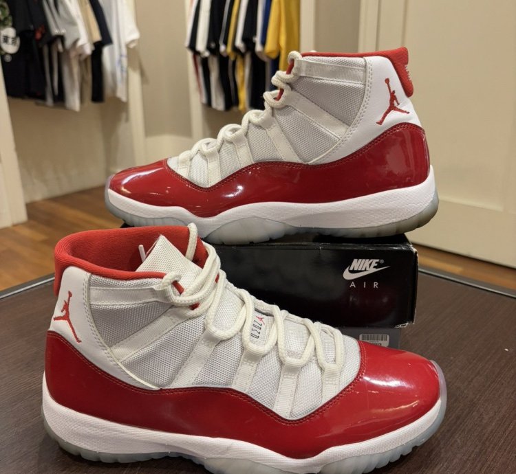 Jordan 11 Cherry Red