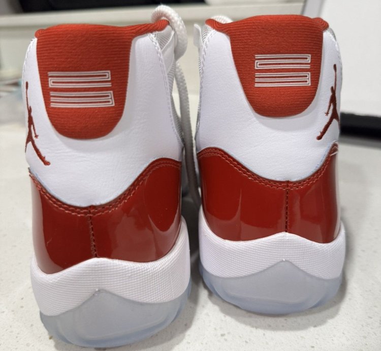 Jordan 11 Cherry Red